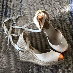 Mint & Rose espadrilles. Size 9.